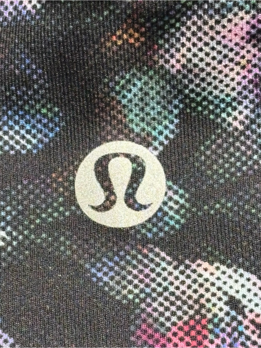 Lululemon Power Pivot Tank - Picture 4 of 4